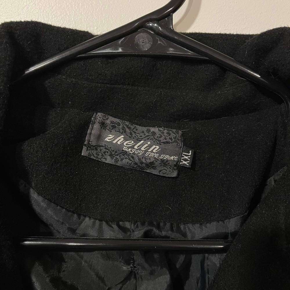 Elegant Black Double-Breasted Men's Pea Coat - Picture 4 of 6